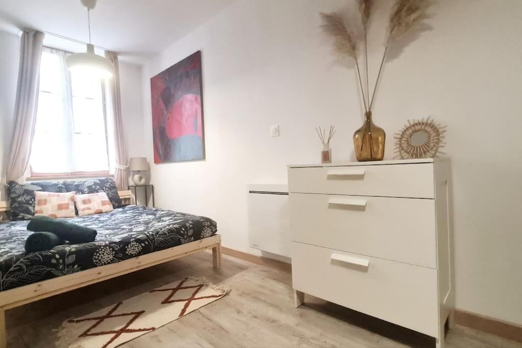 Appartamento Chic Et Normand, Parking Facile, Wifi Hd Pont-Audemer Esterno foto
