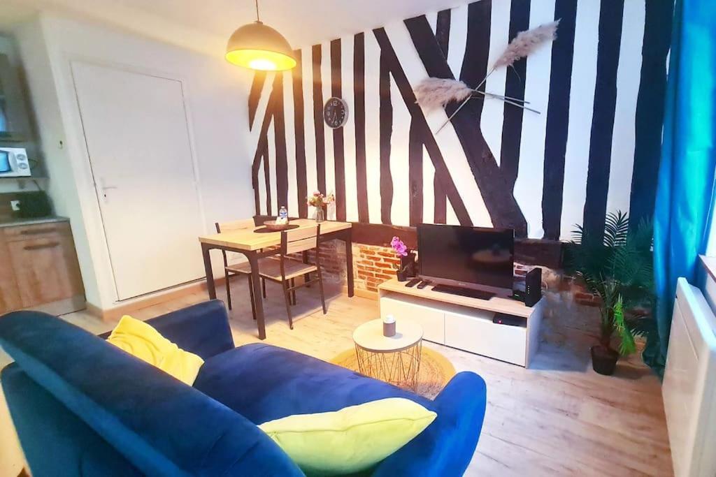 Appartamento Chic Et Normand, Parking Facile, Wifi Hd Pont-Audemer Esterno foto